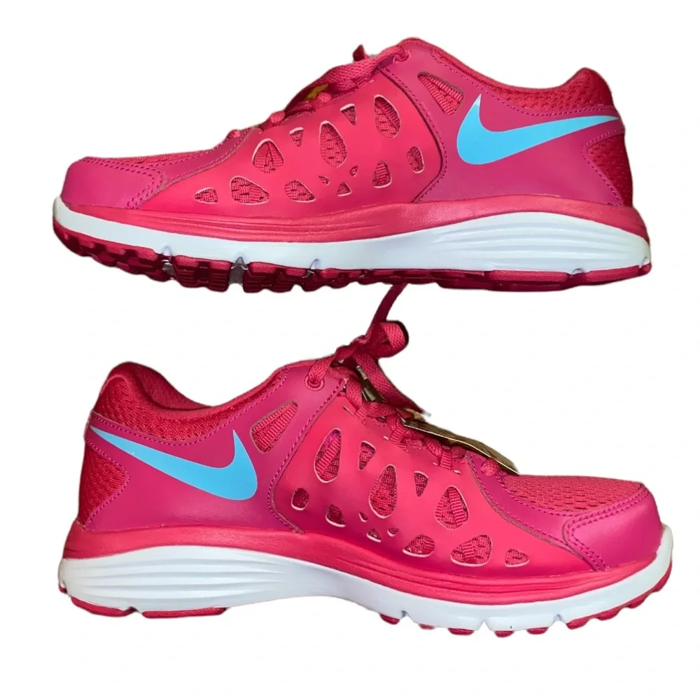 Nike NWT run 2 dual fusion, fitsole, hot pink running sneakers, size 6.5